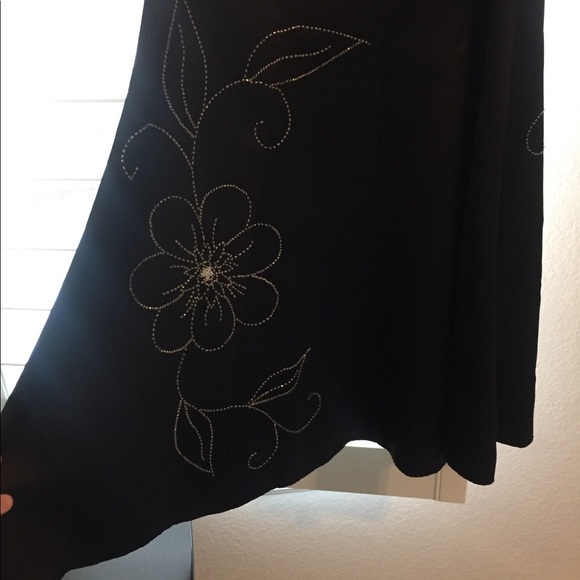 Prom, evening, homecoming gown - Picture 4 of 5